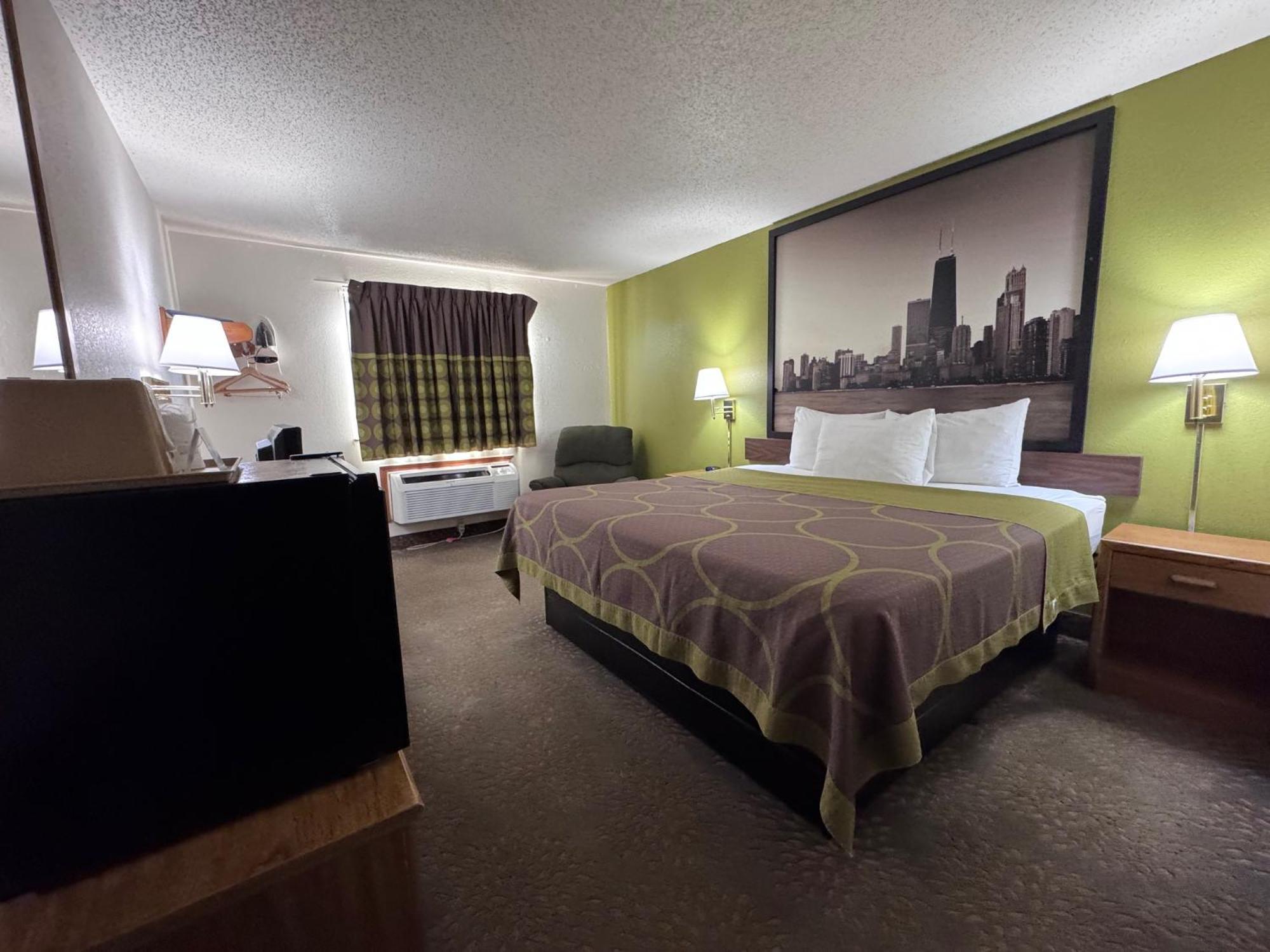 Super 8 By Wyndham Mokena/Frankfort /I-80 Exterior photo